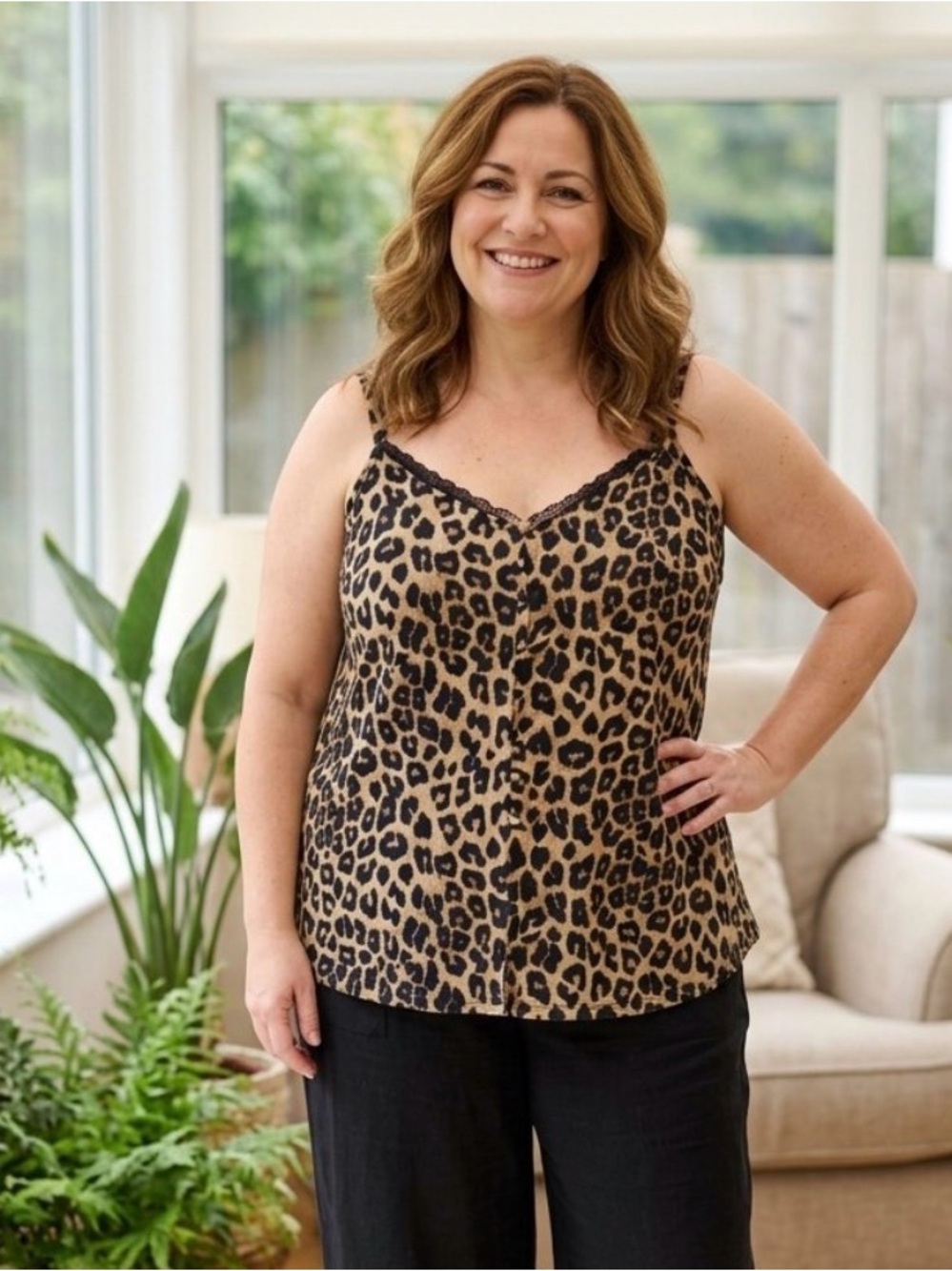 Torrid sz 4 4X animal print tank button down 1071